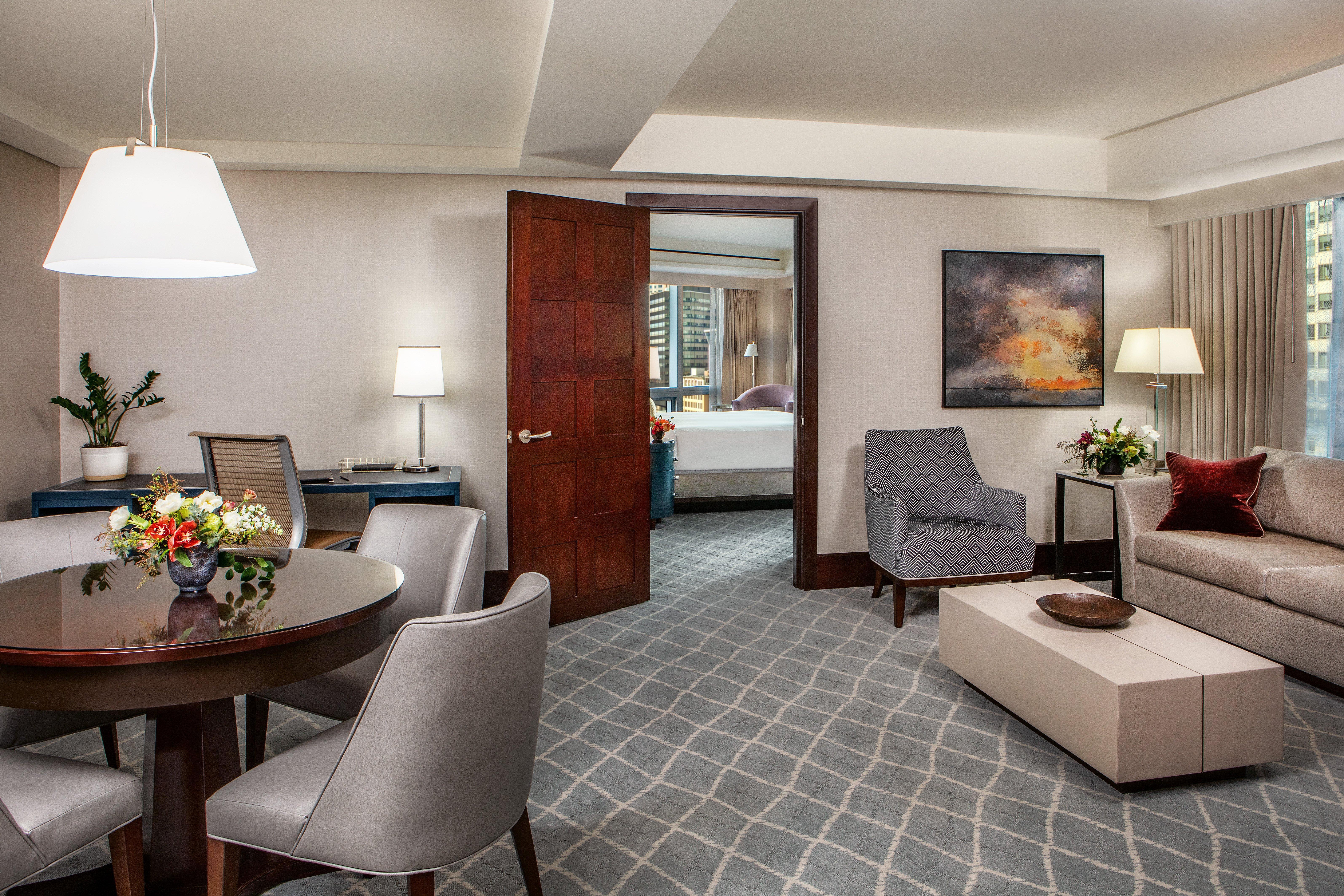 מלון Intercontinental Boston By Ihg מראה חיצוני תמונה A suite at The Westin