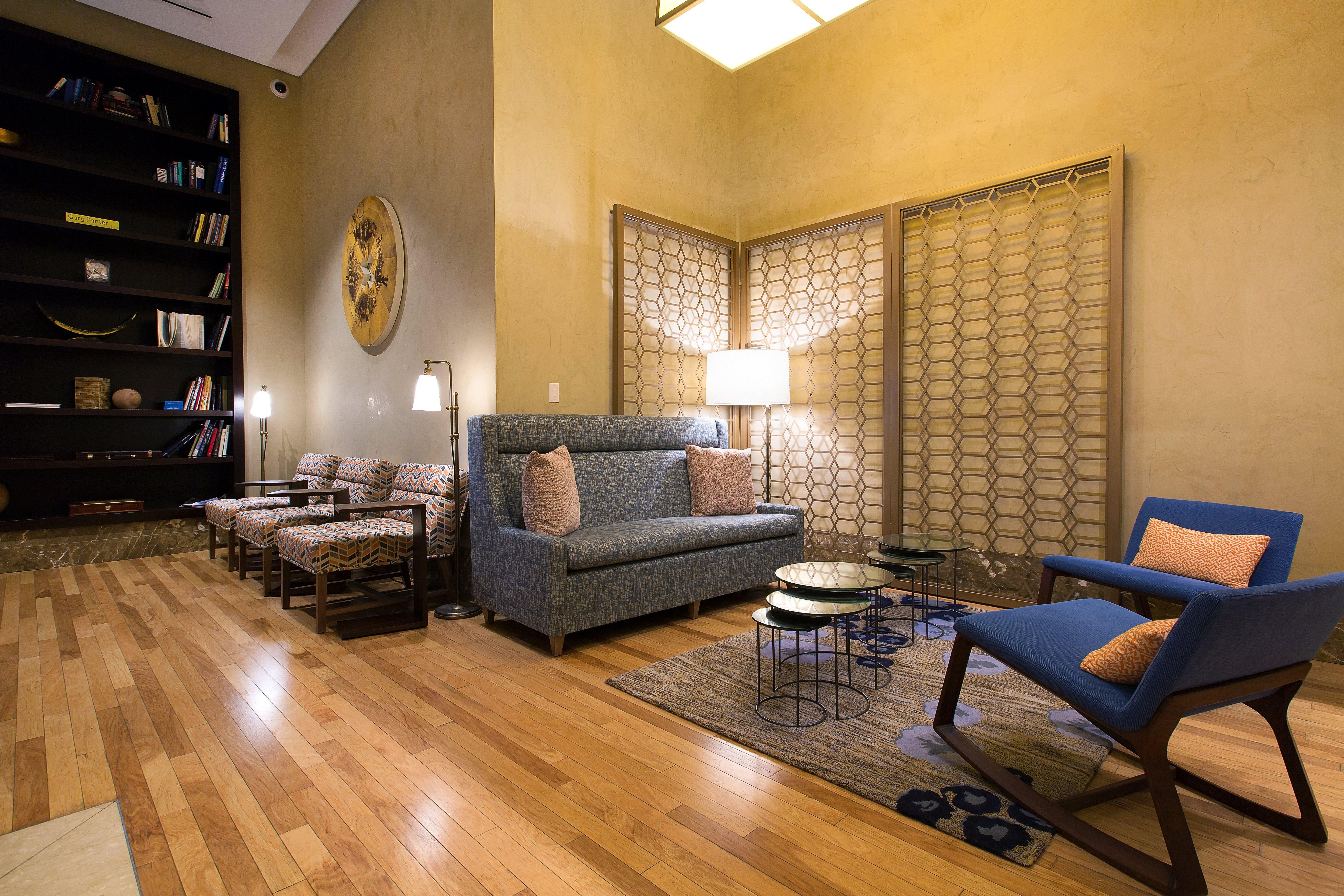 מלון Intercontinental Boston By Ihg מראה חיצוני תמונה The lounge at the airport