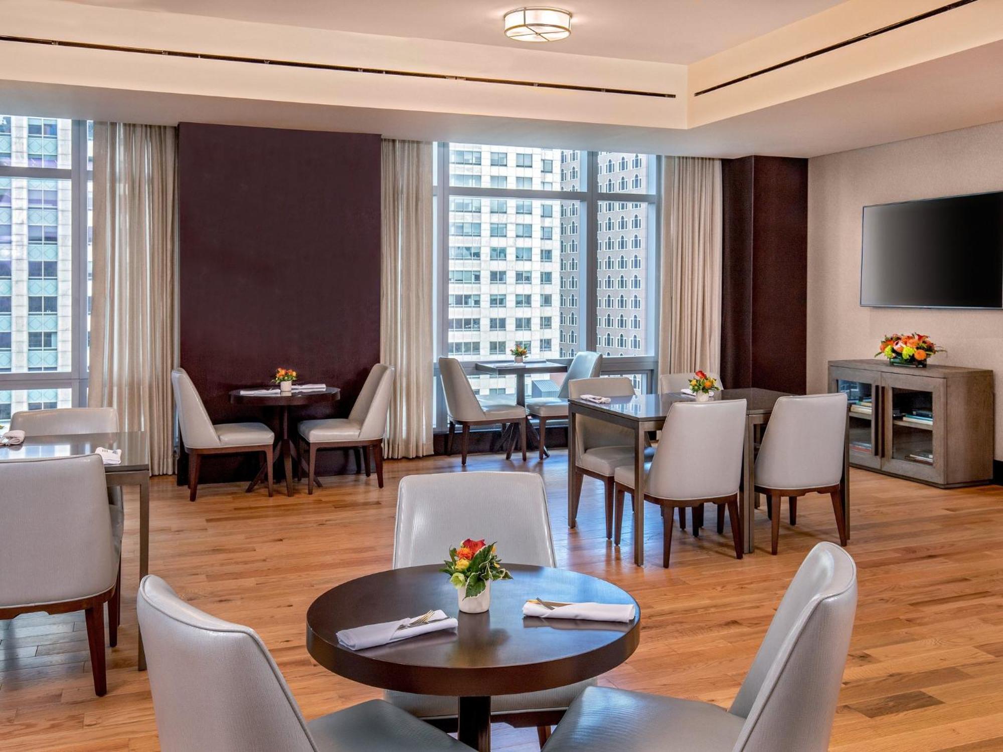 מלון Intercontinental Boston By Ihg מראה חיצוני תמונה Club Lounge